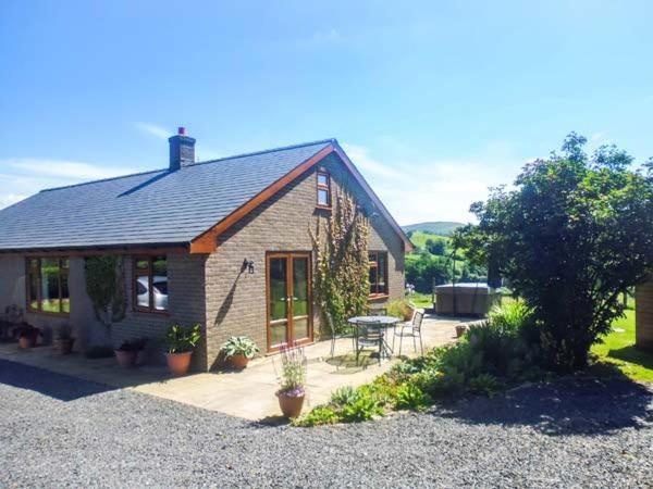Tynddol Bungalow Llanbadarn Fynydd Exterior photo